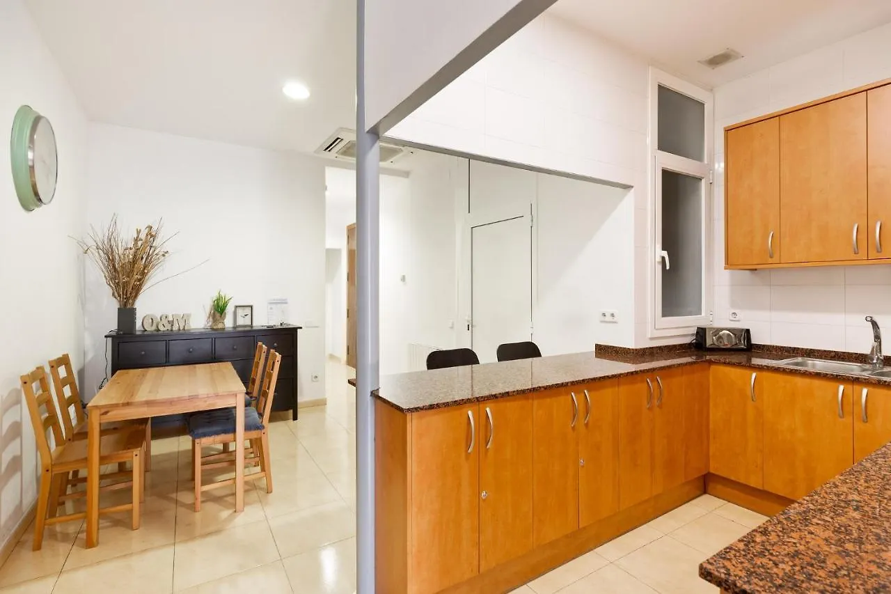Stay U-Nique Apartments Urgell Барселона