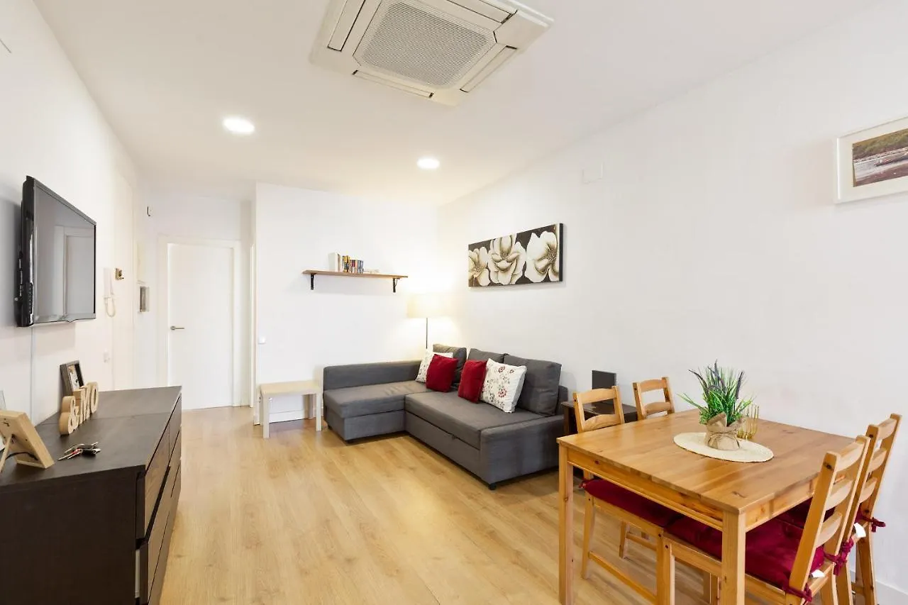 Stay U-Nique Apartments Urgell Барселона