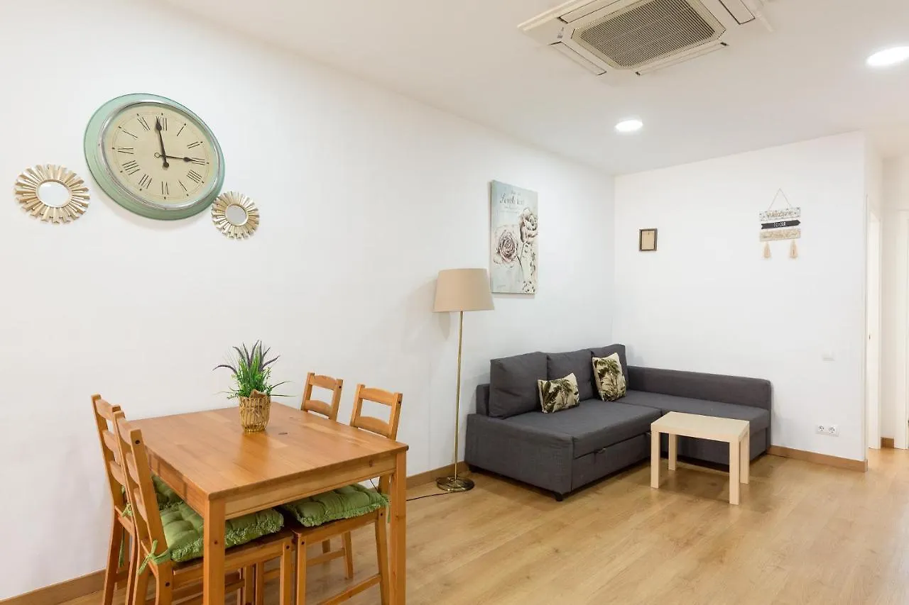 Stay U-Nique Apartments Urgell Барселона