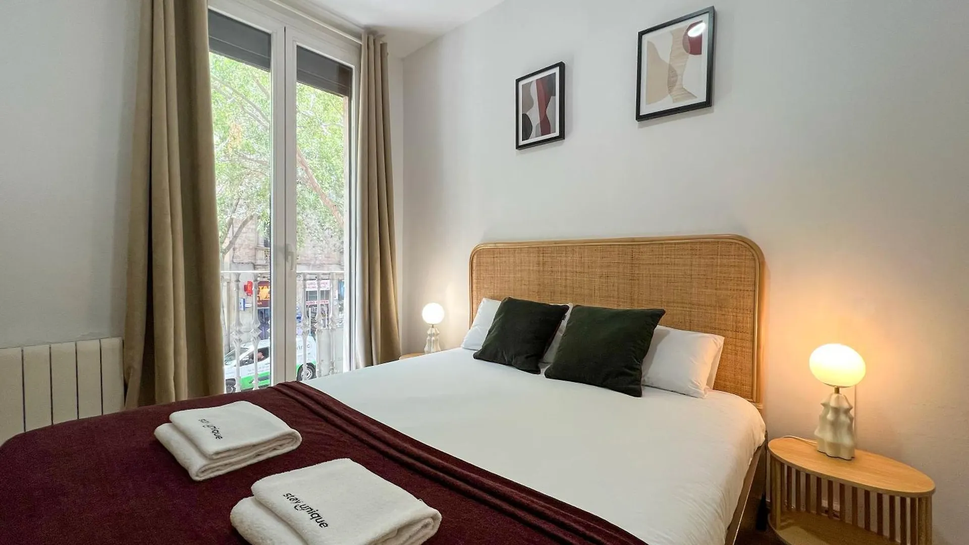 Stay U-Nique Apartments Urgell Barcelona 0*,
